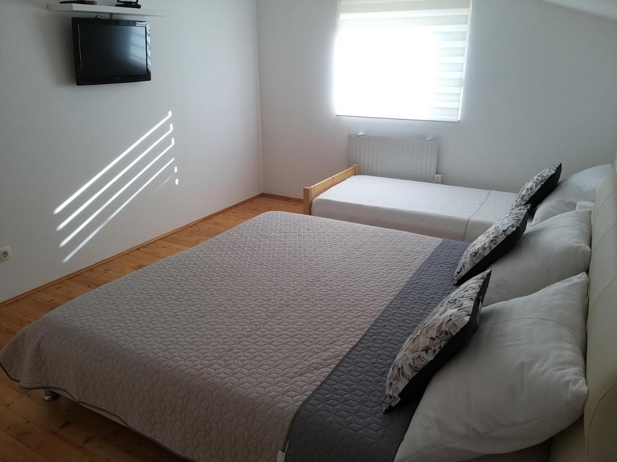 Apartment Kale Šibenik Esterno foto